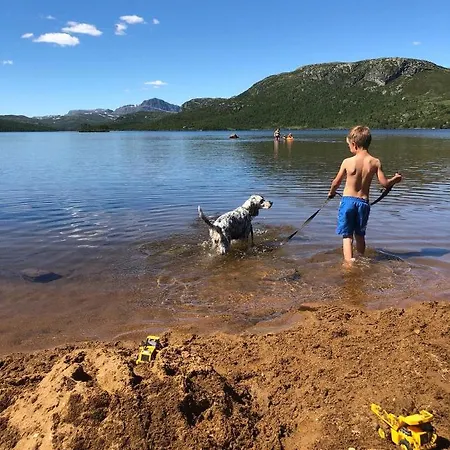 بيت خشبي Olebu Skammestein